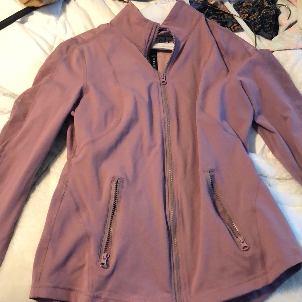 Never worn mauve pink sweatshirt/jacket